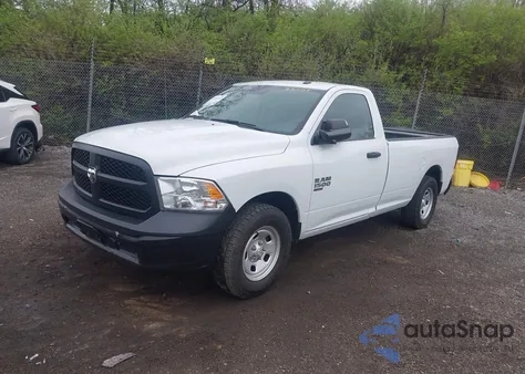 2022 Ram 1500 Classic Tradesman 4X2 8' Box from USA, damaged, VIN 3C6JR6DG4NG330058